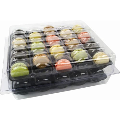25 CALAGES 35 MACARONS